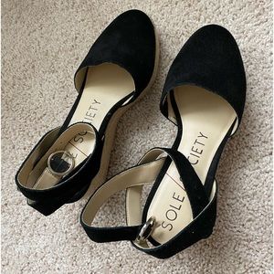 Sole Society Channing Black Suede Espadrille Wedge Sandals. Size 7.